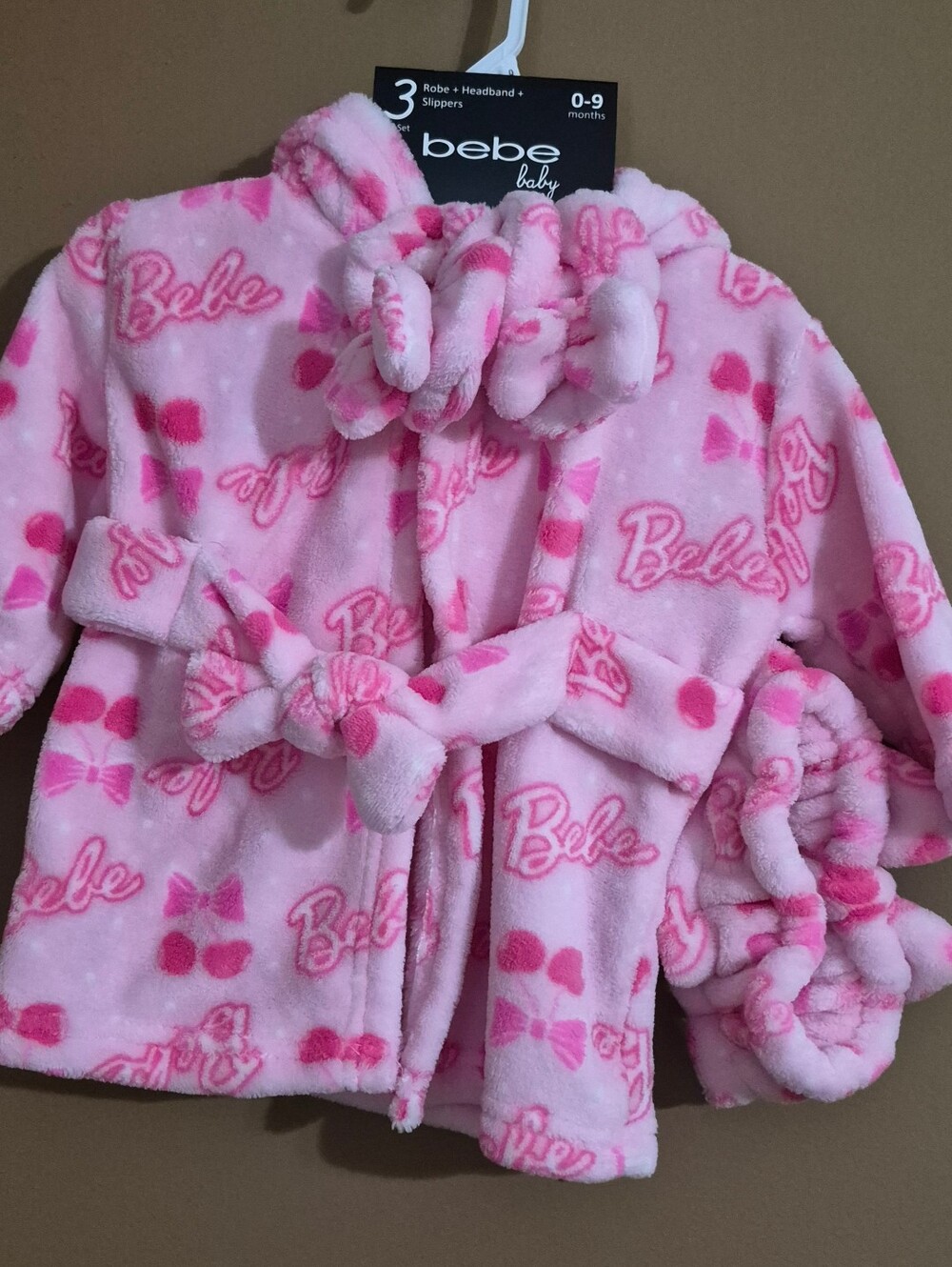 Bebe 3 Pcs Infant Robe Set O-9 NWT